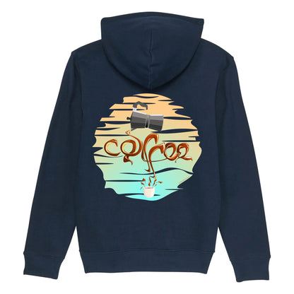 Hoodie organic blauw met koffie afbeelding van percolator en coffee tekst op rug.